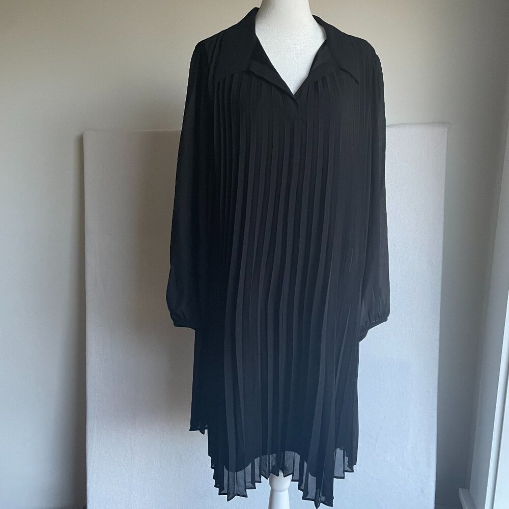 Nine West Pleated Black Dress with lining and Sheer Sleeves, Size 1X / XL - Picture 3 of 11